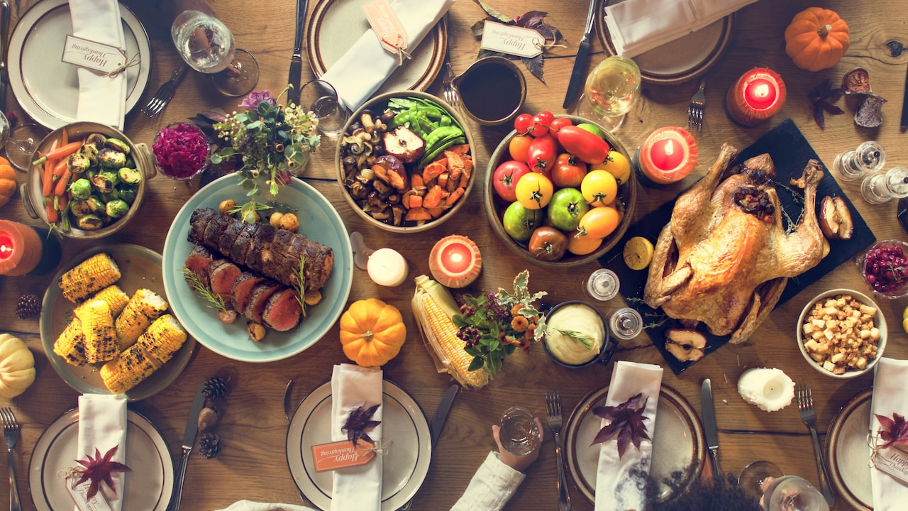 Thanksgiving,Celebration,Traditional,Dinner,Setting,Food,Concept