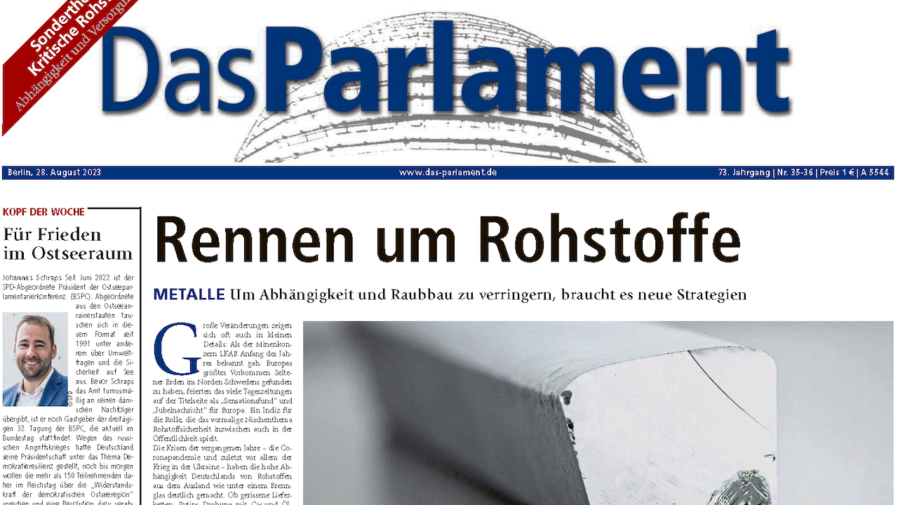 Ausschnitt der Titelseite der Zeitung Das Parlament mit der Headline Rennen um Rohstoffe vom 28.08.2023